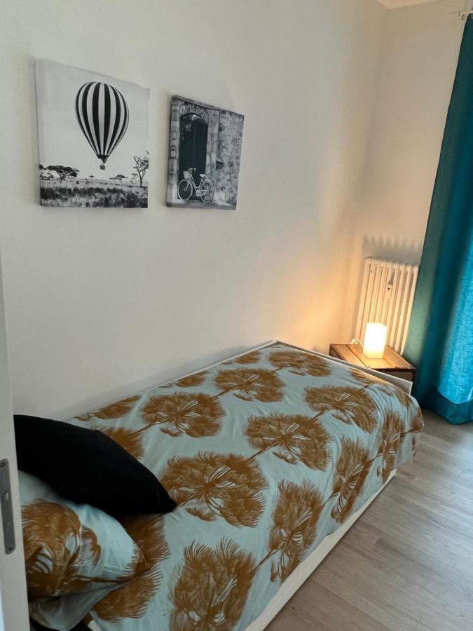 Mandi Mandi Cavour Apartamento Udine Exterior foto