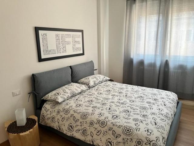 Mandi Mandi Cavour Apartamento Udine Exterior foto